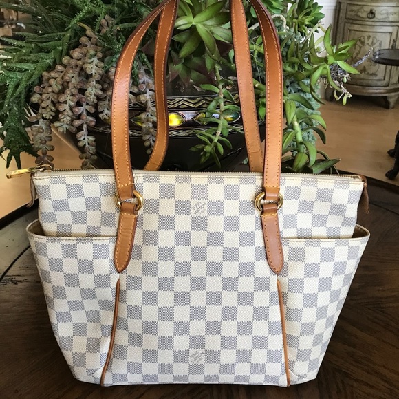 Louis Vuitton Azur Totally PM - Picture 2 of 16